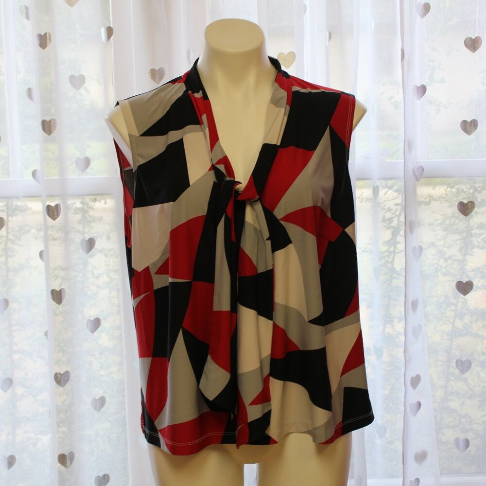 #558A Le Bos Red, Black, & White Geometric Dress Sleeveless Top Size 18W